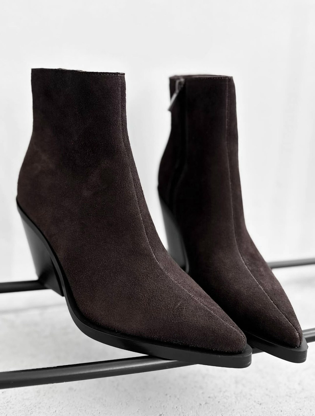 ,ботильоны замшевые,ботильоны,женские ботильоны,ботильоны stuart weitzman