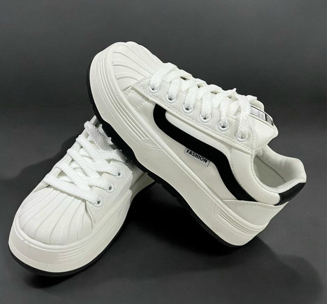 кроссовки женскиe,,кроссовки на толстой подошве,женские кроссовки на толстой подошве,модные кроссовки