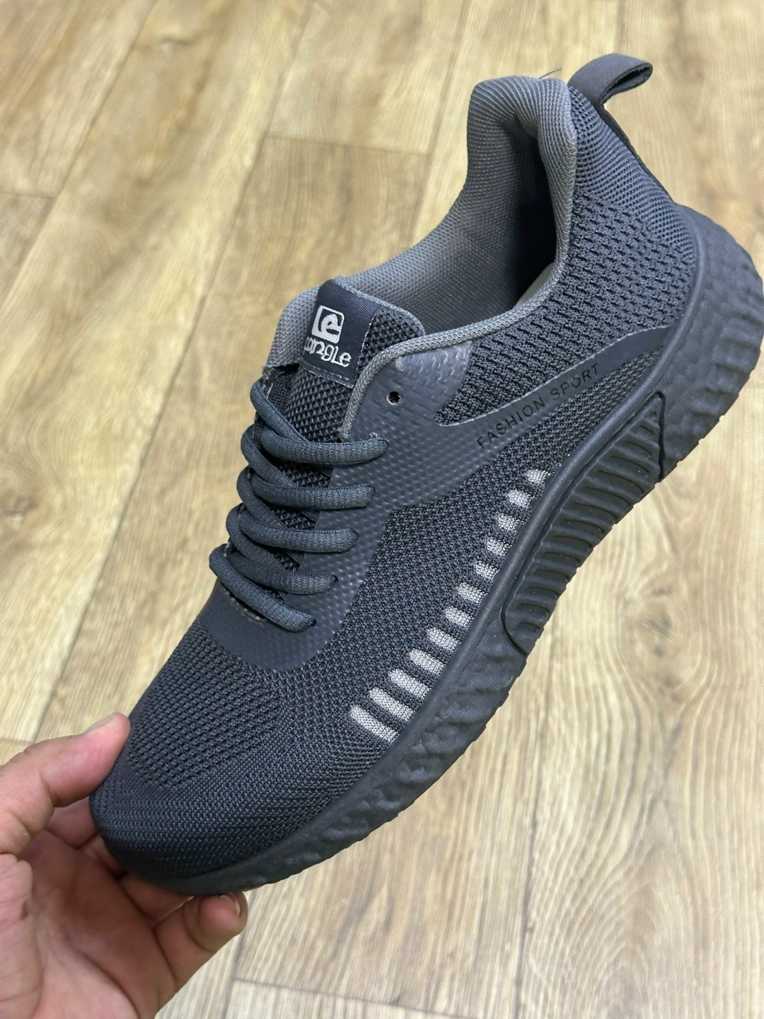 мужские кроссовки,кроссовка мужской,,мужская  кроссовки,кроссовка