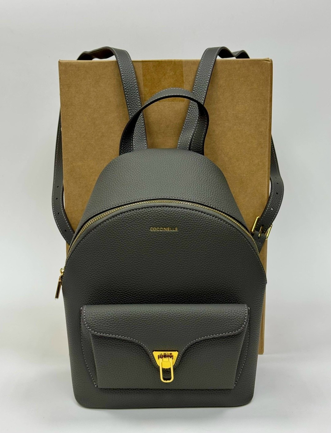 рюкзак coccinelle,женские рюкзаки,рюкзак,рюкзак кожаный,coccinelle кожаный рюкзак