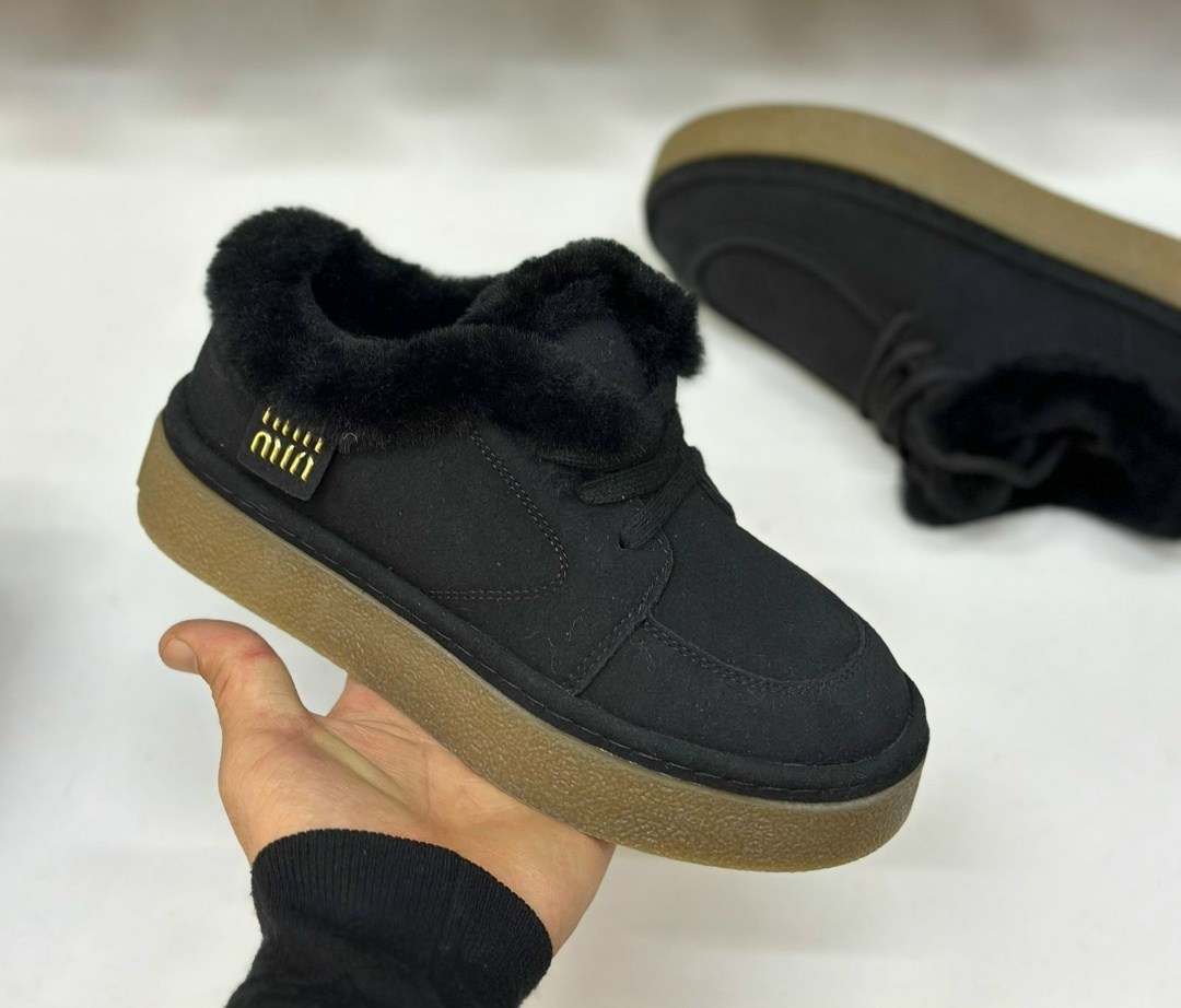 , женская,зимняя женская ,угги женские,замшевые женские ботинки с мехом prada коричневые