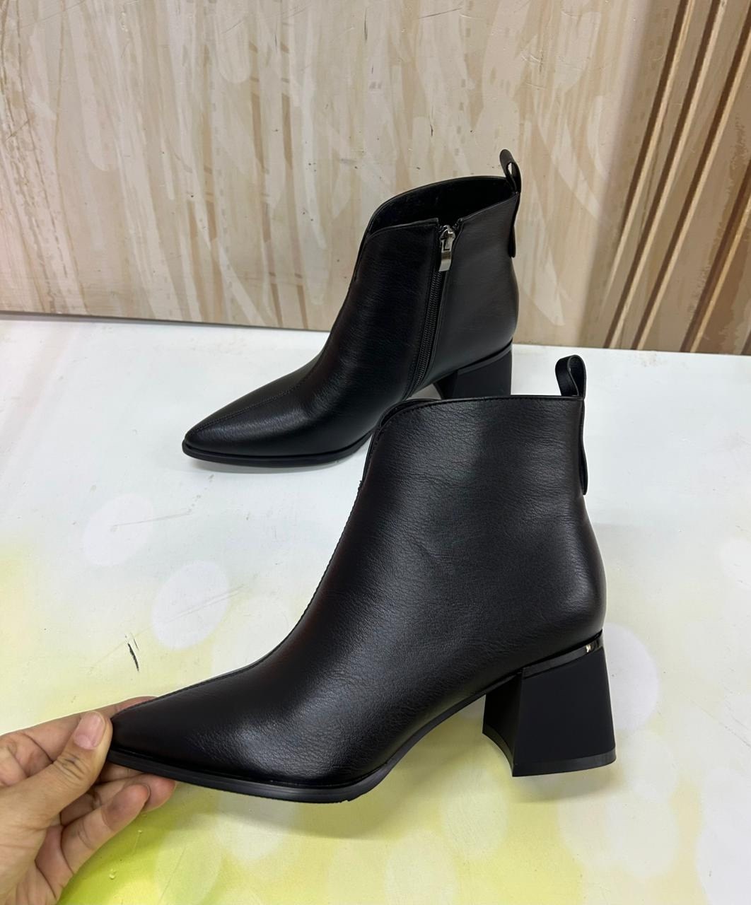 ботильоны карло пазолини замшевые,,ботильоны женские,модные ботильоны,ботильоны демисезонные на каблуке derman