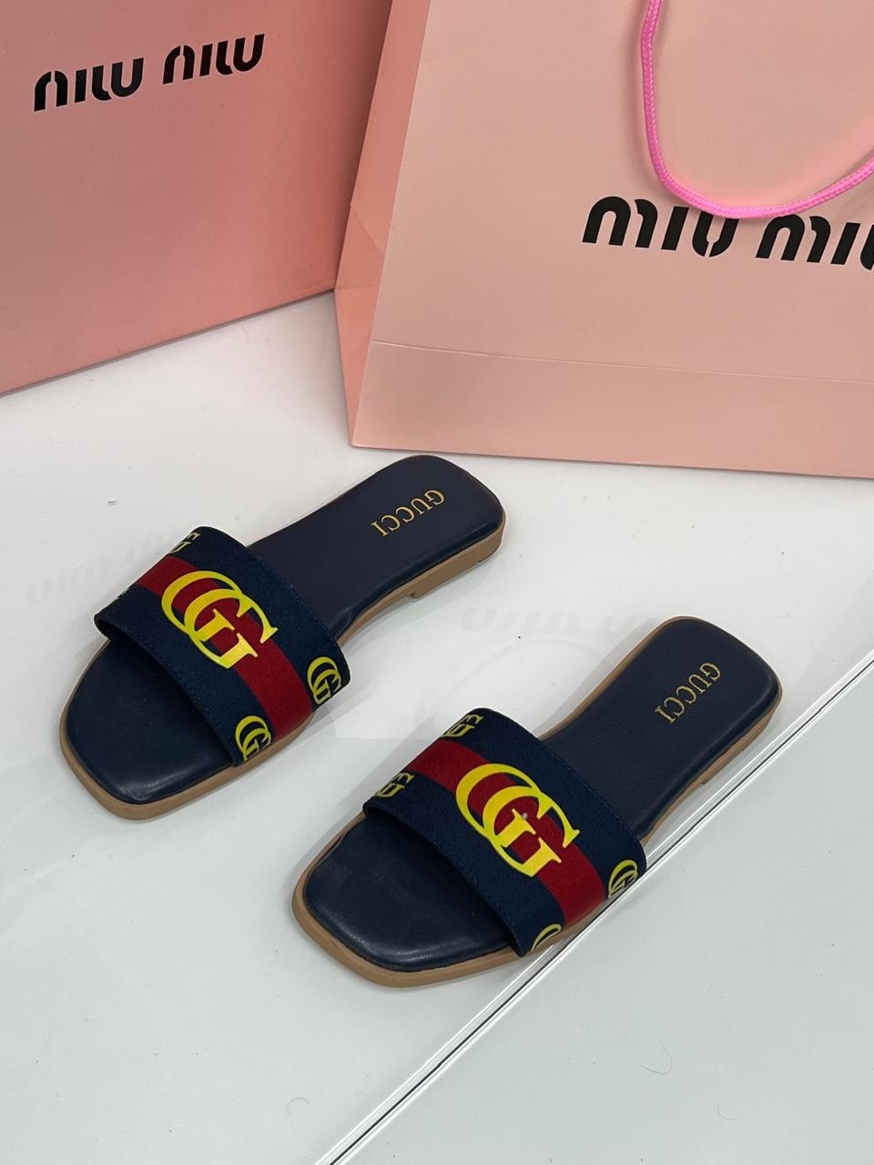 ,шлепки гуччи мужские,шлепанцы gucci,сандалии гуччи,сандалии gucci