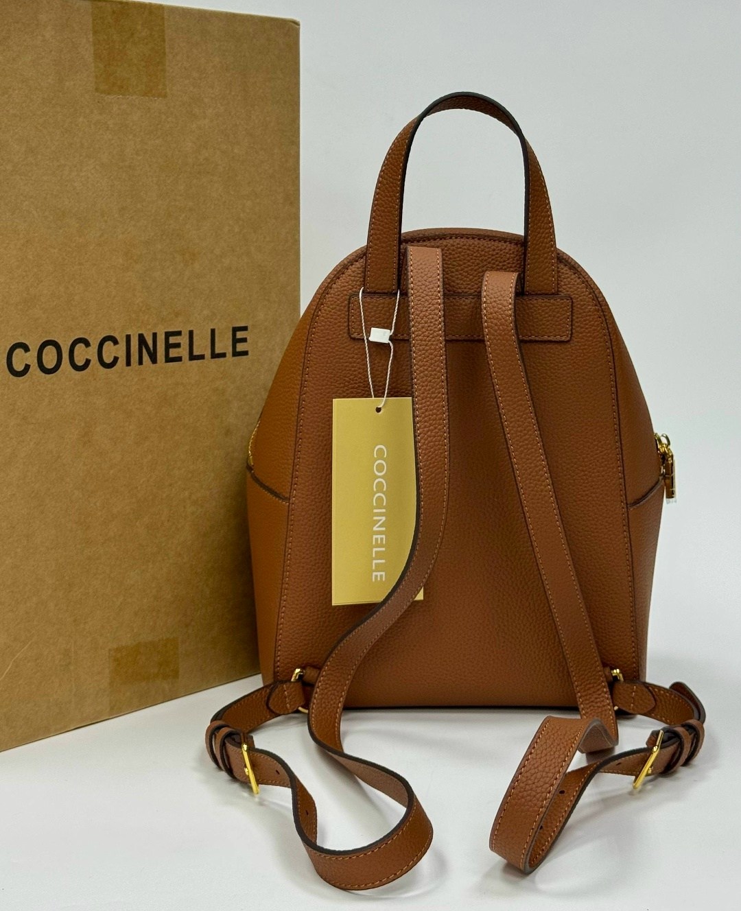 рюкзак coccinelle,женские рюкзаки,рюкзак coccinelle рюкзак,рюкзак coccinelle коричневый,рюкзак