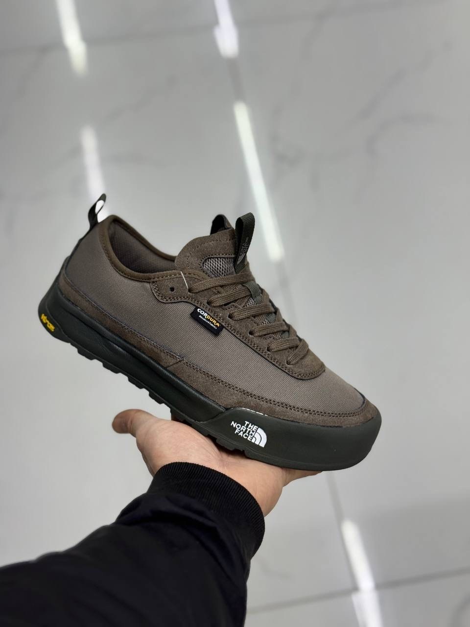 кроссовки the north face,,кроссовки the north face clyffe gray,кроссовки,кроссовки низкие