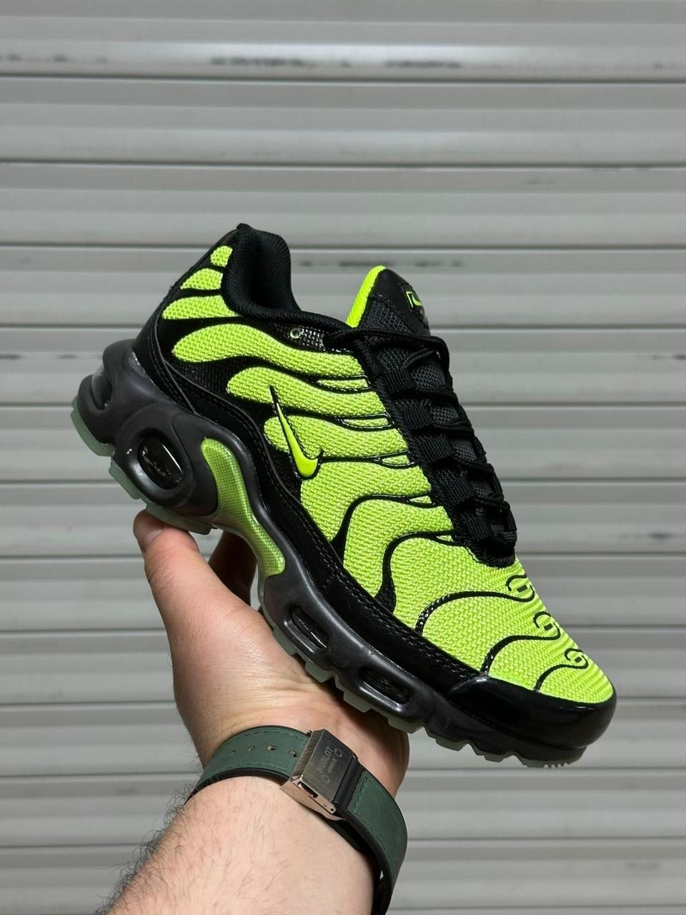 кроссовки nike air max tn plus,air max plus tn nike,найк тн плюс фиолетовые,мужские кроссовки nike air max tn plus,кроссовки
