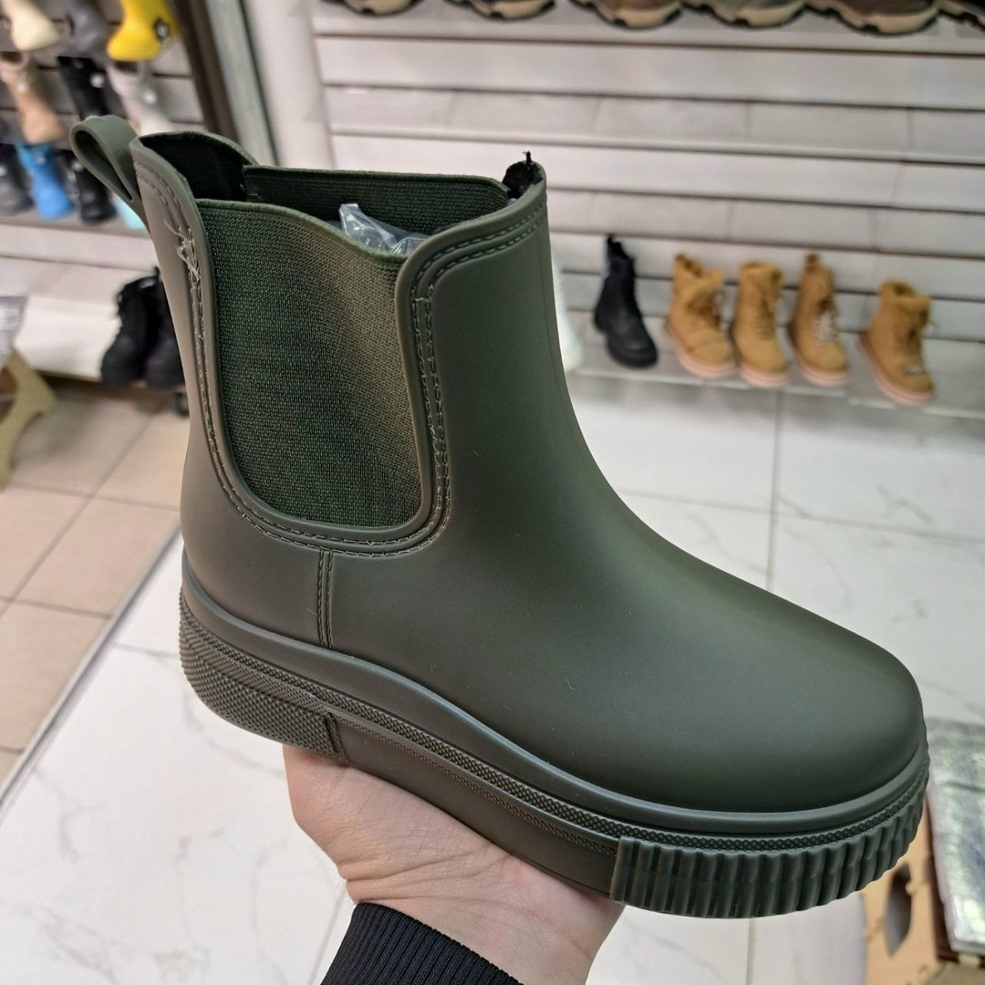 женские резиновые сапоги,резиновые сапоги,женские водонепроницаемые резиновые сапоги,резиновые сапоги женские стильные короткие,модные резиновые сапоги женские