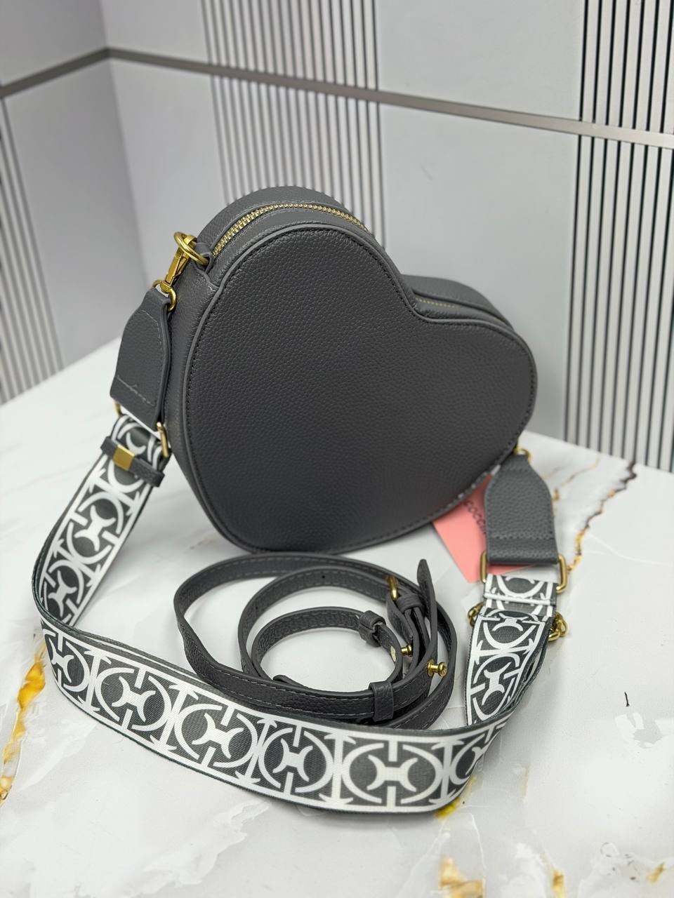 сумка coccinelle,coccinelle сумка на плечо,coccinelle сумка кросс-боди на плечо beat soft,сумка женские,сумка