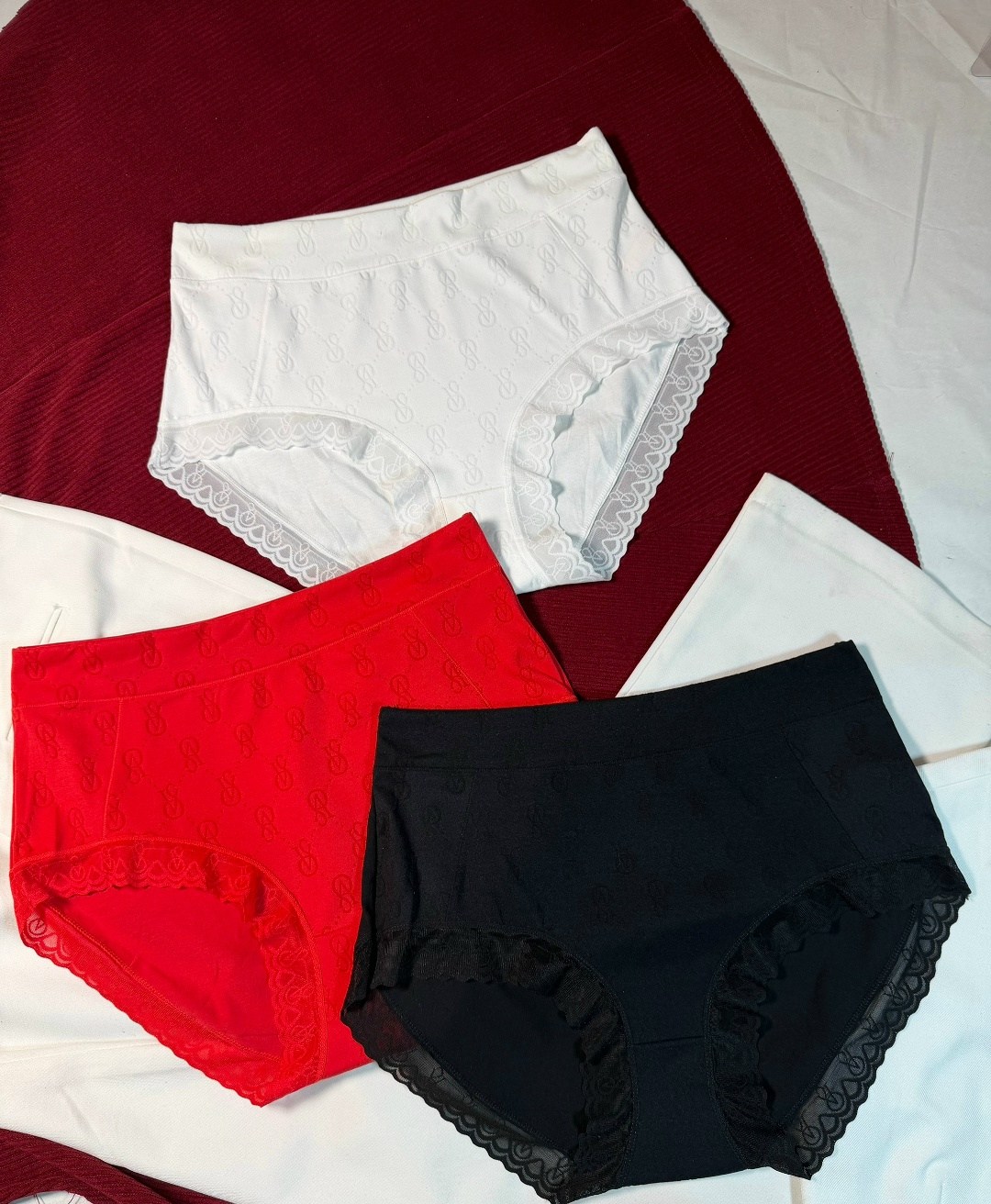 комплект женских трусов,трусы женские,трусы для женщин,трусы женски,женские белье