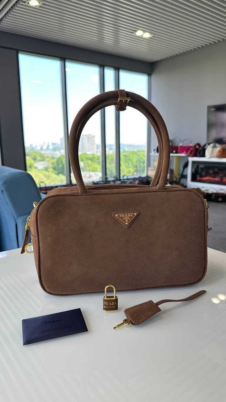 сумка женская prada,сумка прада,сумка prada,модная сумка,сумка женская лаковая