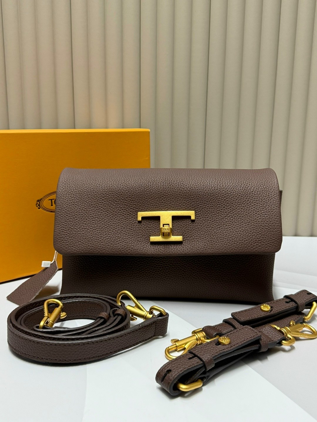 сумка,женская сумка,сумка женская брендовая,брендовые сумки через плечо,сумка tods