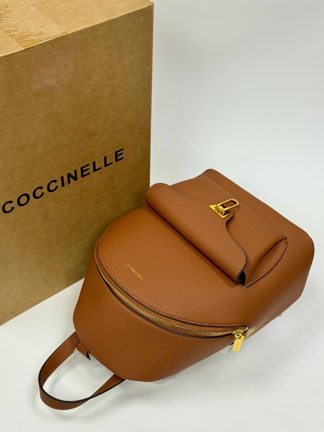 рюкзак coccinelle,женские рюкзаки,рюкзак coccinelle рюкзак,рюкзак coccinelle коричневый,рюкзак