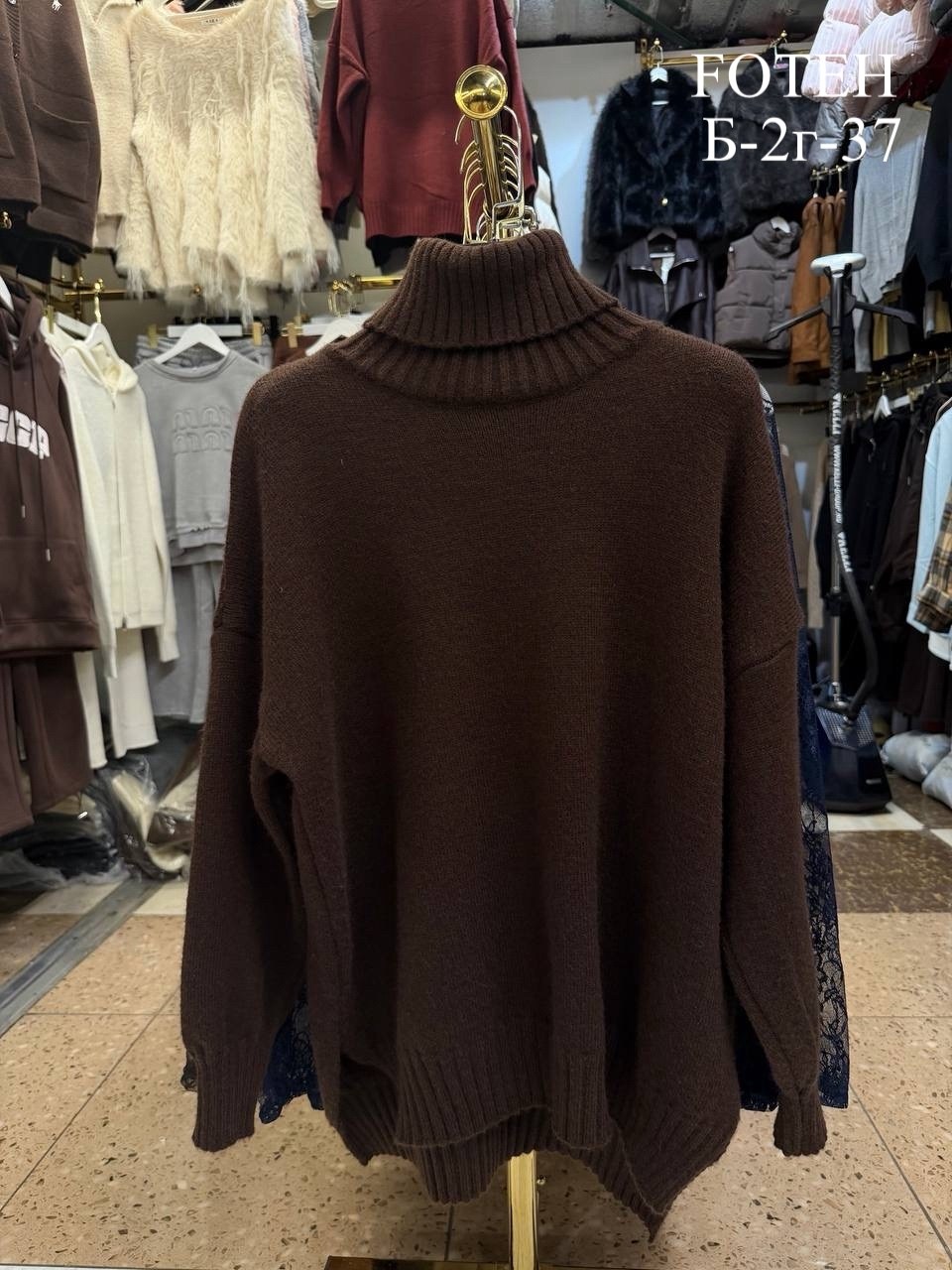 кашемировый свитер loro piana бордовый винный,кашемировый бордовый свитер,кашемировый бордовый свитер бургундия,кашемировый свитер,свитер