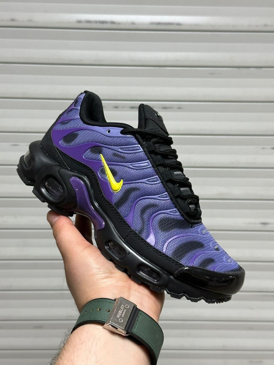 кроссовки nike air max tn plus,air max plus tn nike,найк тн плюс фиолетовые,мужские кроссовки nike air max tn plus,кроссовки