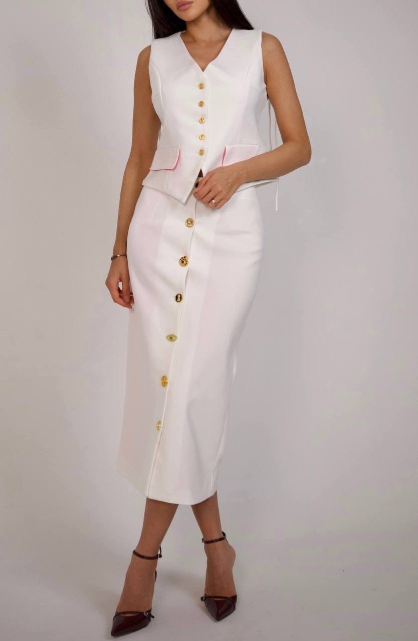 белый женский костюм,костюм с юбкой белый,женский костюм,белые костюмы,костюм