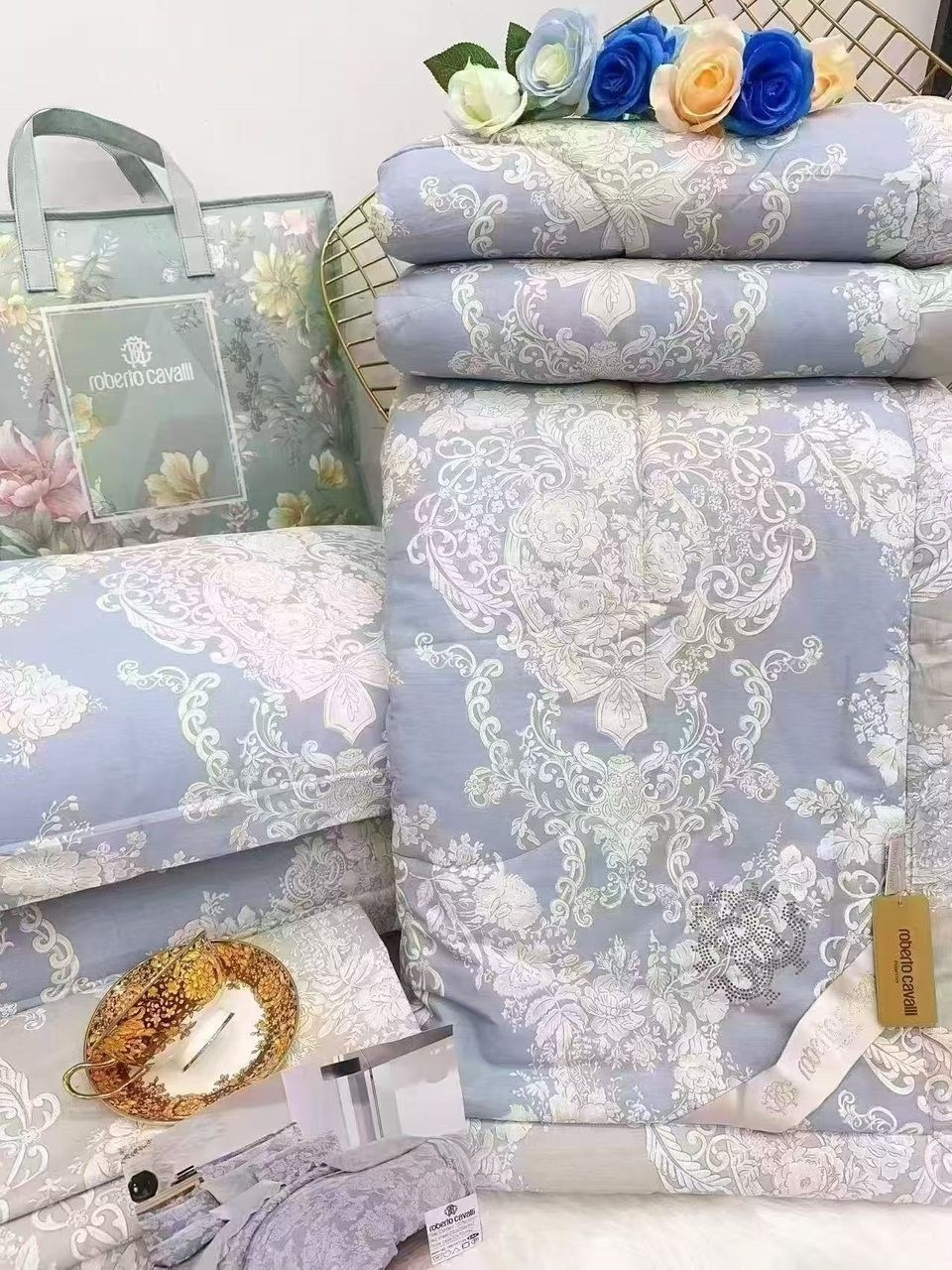 комплект постельного белья с одеялом roberto,комплект постельного белья с одеялом santfair,комплект постельного белья с готовыми одеялами,комплект постельного белья roberto cavalli,комплект постельног