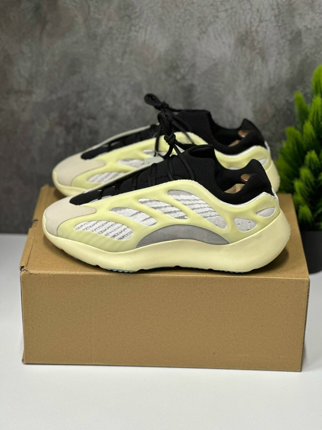 adidas yeezy boost 700 v 3,кроссовки adidas yeezy boost 700,adidas yeezy boost 700,кроссовки adidas yeezy boost 700 v3,adidas yeezy boost 700 v3
