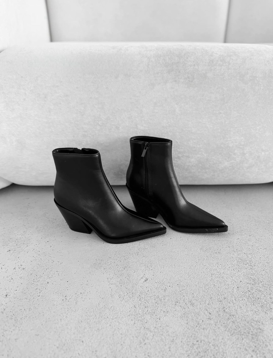 ,ботильоны замшевые,ботильоны,женские ботильоны,ботильоны stuart weitzman