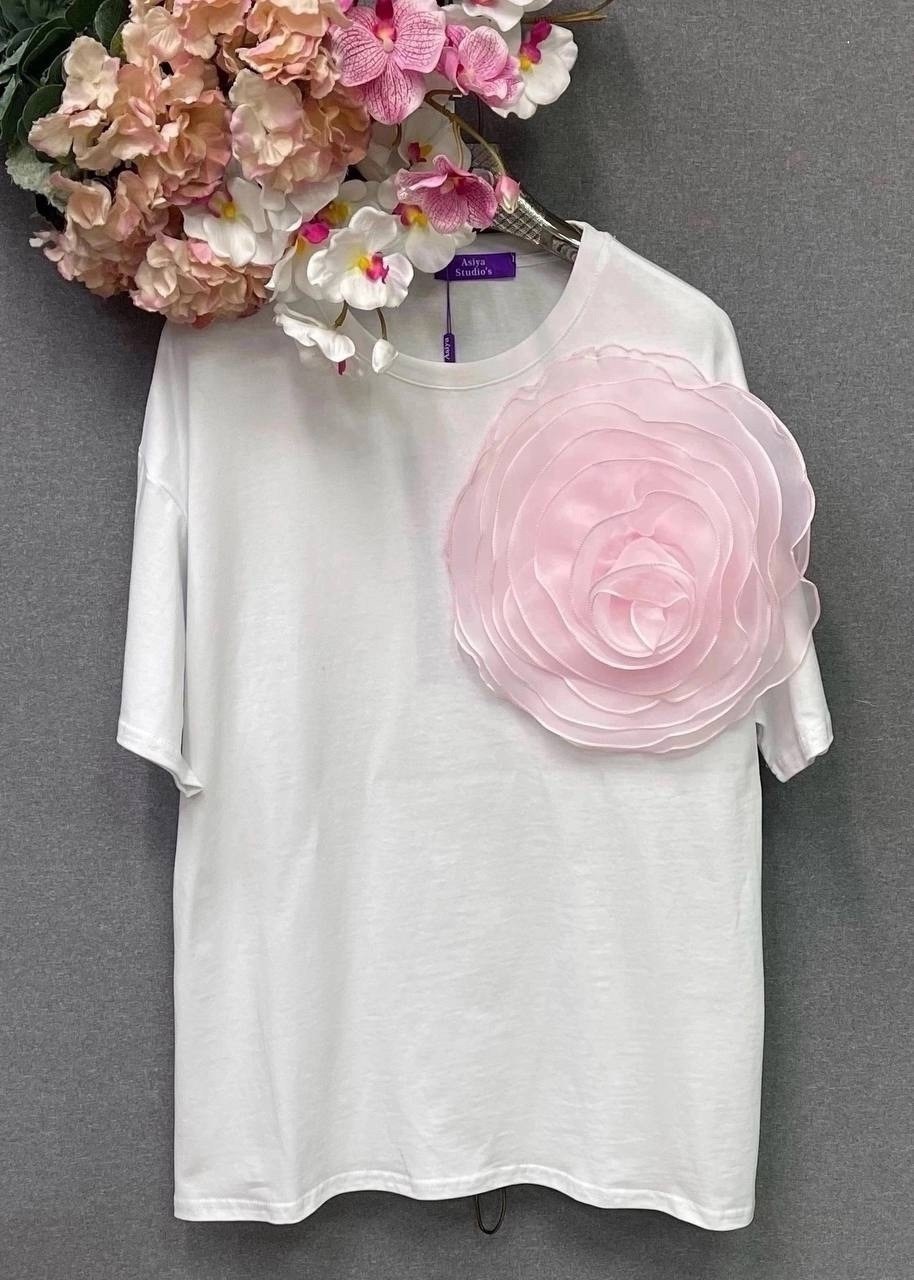 футболка с розами,футболка с цветами,футболка женская,футболка с объемными цветами,летние футболки