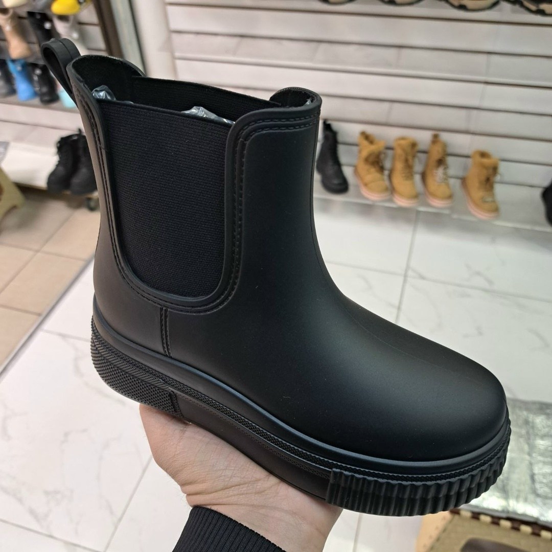 женские резиновые сапоги,резиновые сапоги,женские водонепроницаемые резиновые сапоги,резиновые сапоги женские стильные короткие,модные резиновые сапоги женские