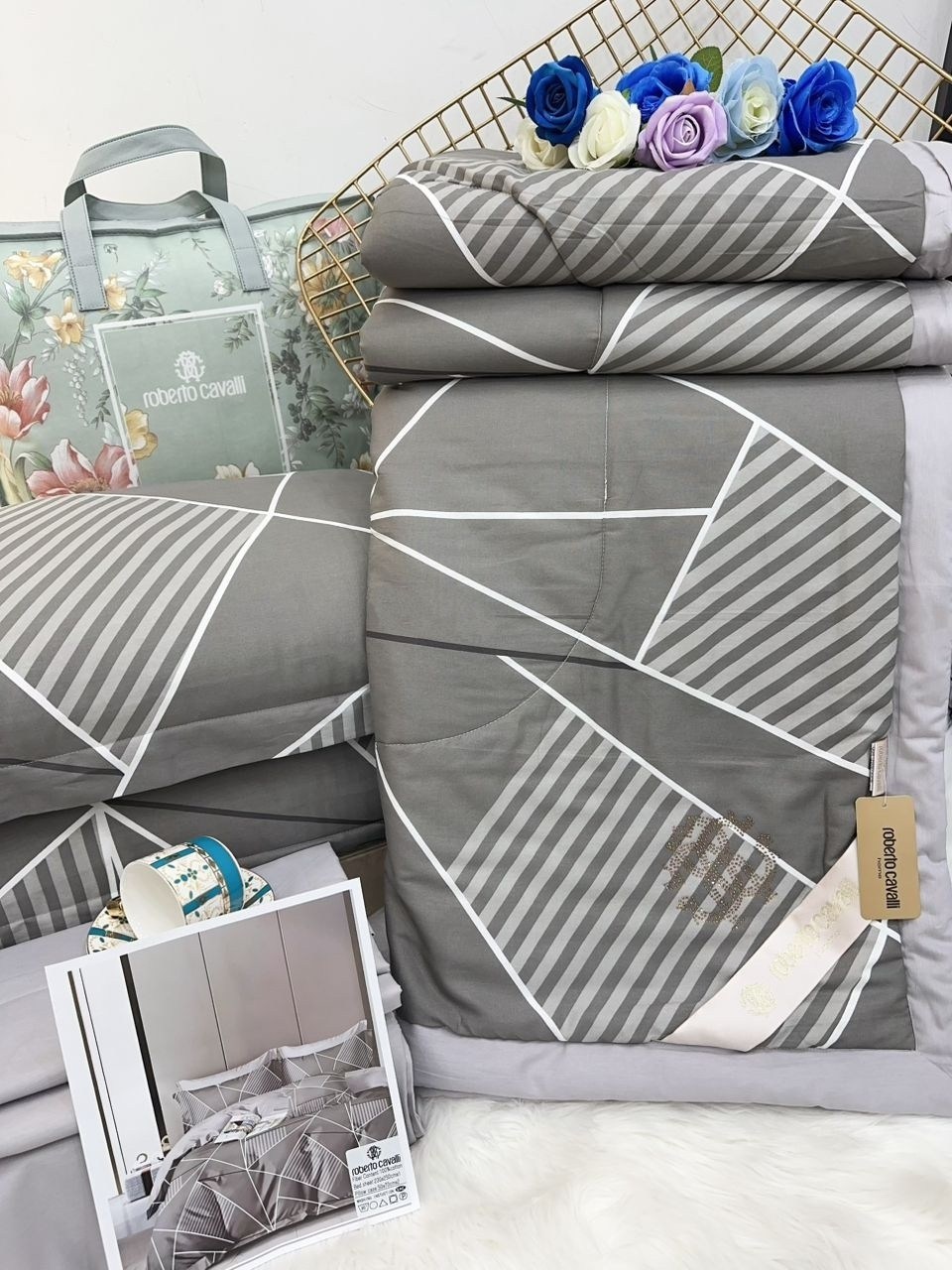 комплект постельного белья с одеялом roberto,комплект постельного белья с одеялом santfair,комплект постельного белья с готовыми одеялами,комплект постельного белья roberto cavalli,комплект постельног