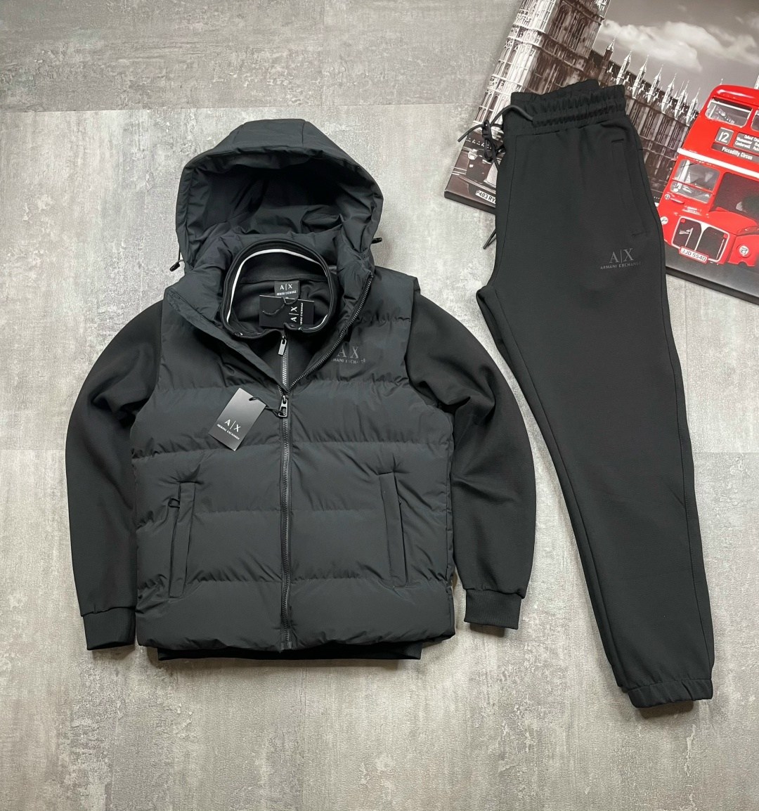 спортивный костюм armani,спортивные костюмы мужские,спортивный костюм тройка,спортивные костюм,спортивные костюмы для мужчин