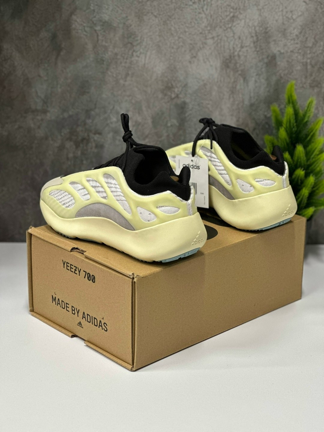 adidas yeezy boost 700 v 3,кроссовки adidas yeezy boost 700,adidas yeezy boost 700,кроссовки adidas yeezy boost 700 v3,adidas yeezy boost 700 v3