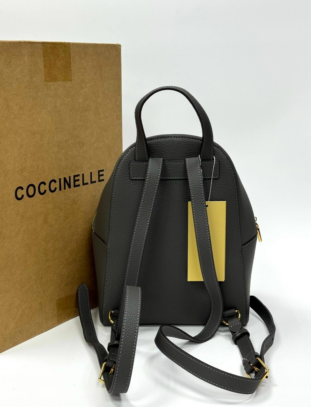 рюкзак coccinelle,женские рюкзаки,рюкзак,рюкзак кожаный,coccinelle кожаный рюкзак