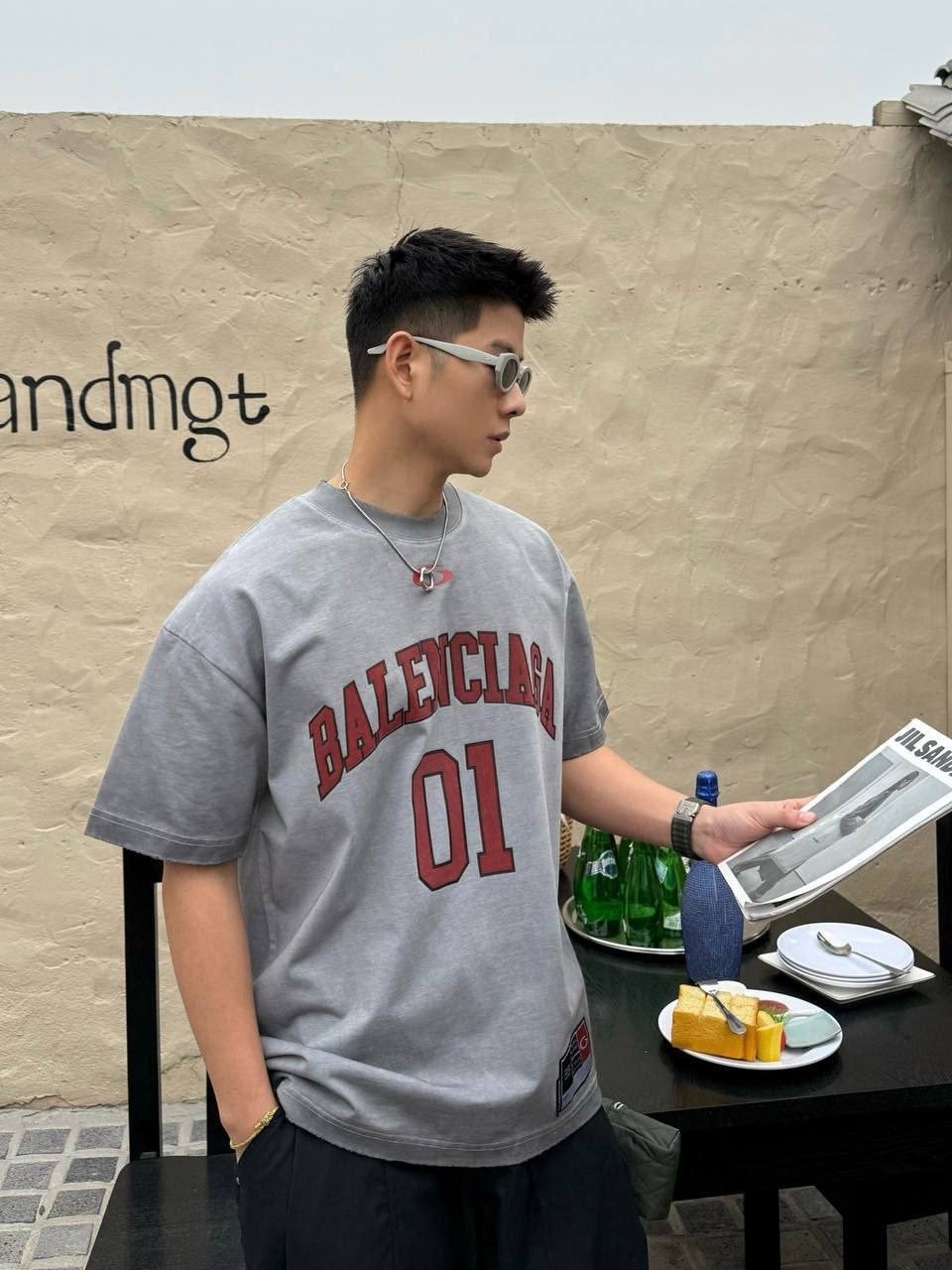 брендовые вещи,футболки брендовые,футболка balenciaga,мужская футболка balenciaga,баленсиага футболка