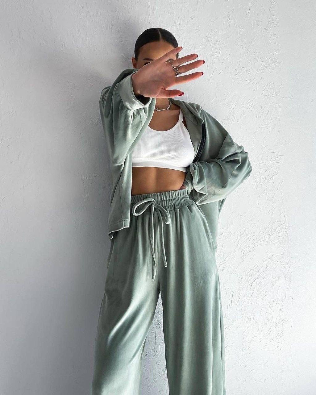 женский спортивный костюм топ,спортивный костюм для женщин,костюм женские спортивные костюмы,женские спортивные костюмы,спортивный костюм велюровый