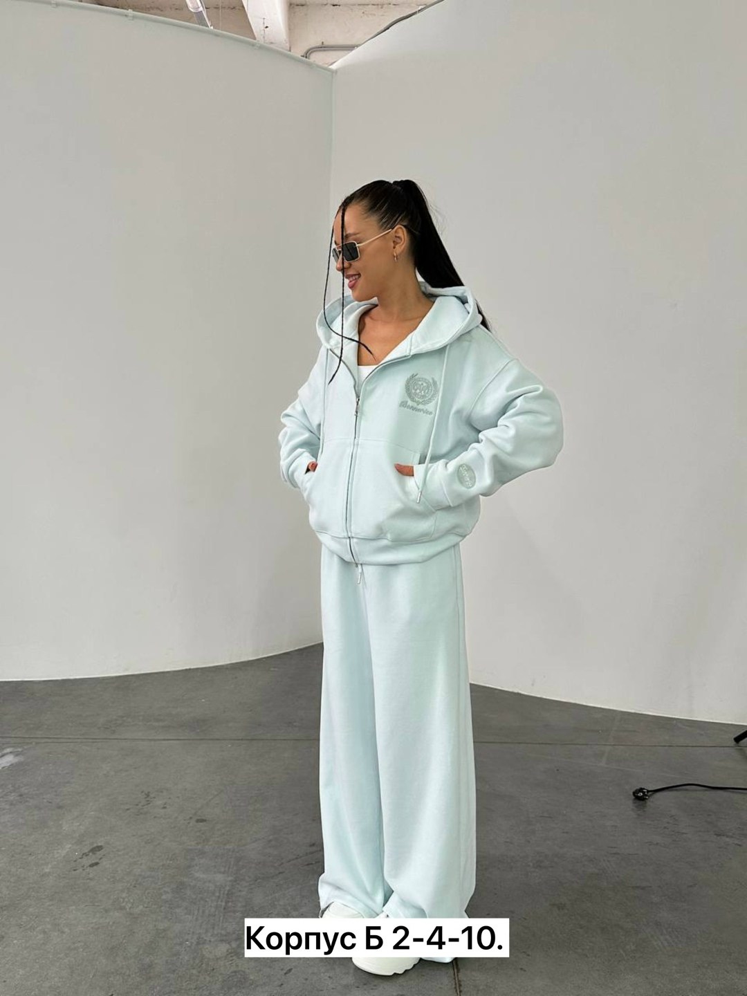 костюм женский спортивный на флисе,костюм спортивный женский,костюм спортивный женский трехнитка,розовый спортивный костюм женский,спортивный костюм