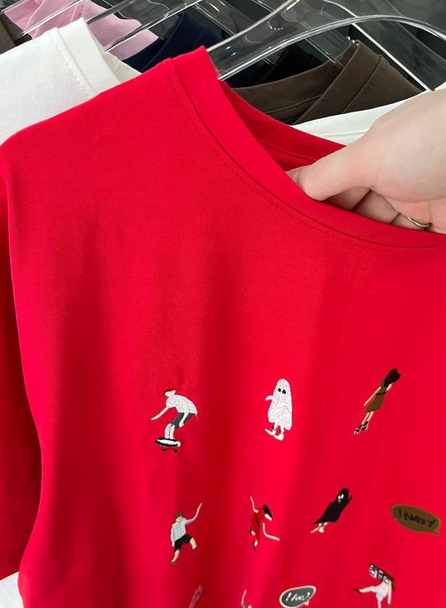 футболки женская оверсайз,женская футболка,футболка оверсайз,футболки модные,футболки оверсайз с принтами