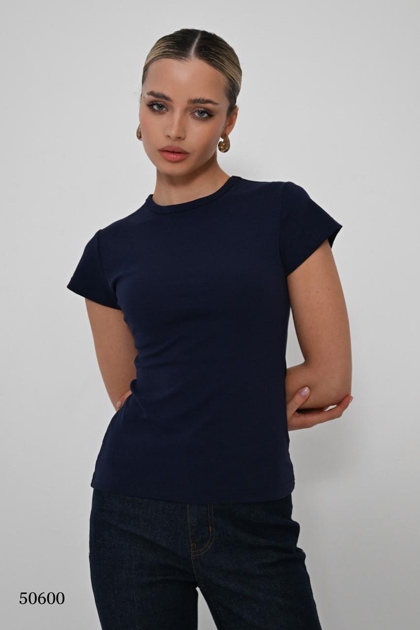 базовая женская футболка,базовая футболка,женская футболка,футболка женская бежевая,белая женская футболка