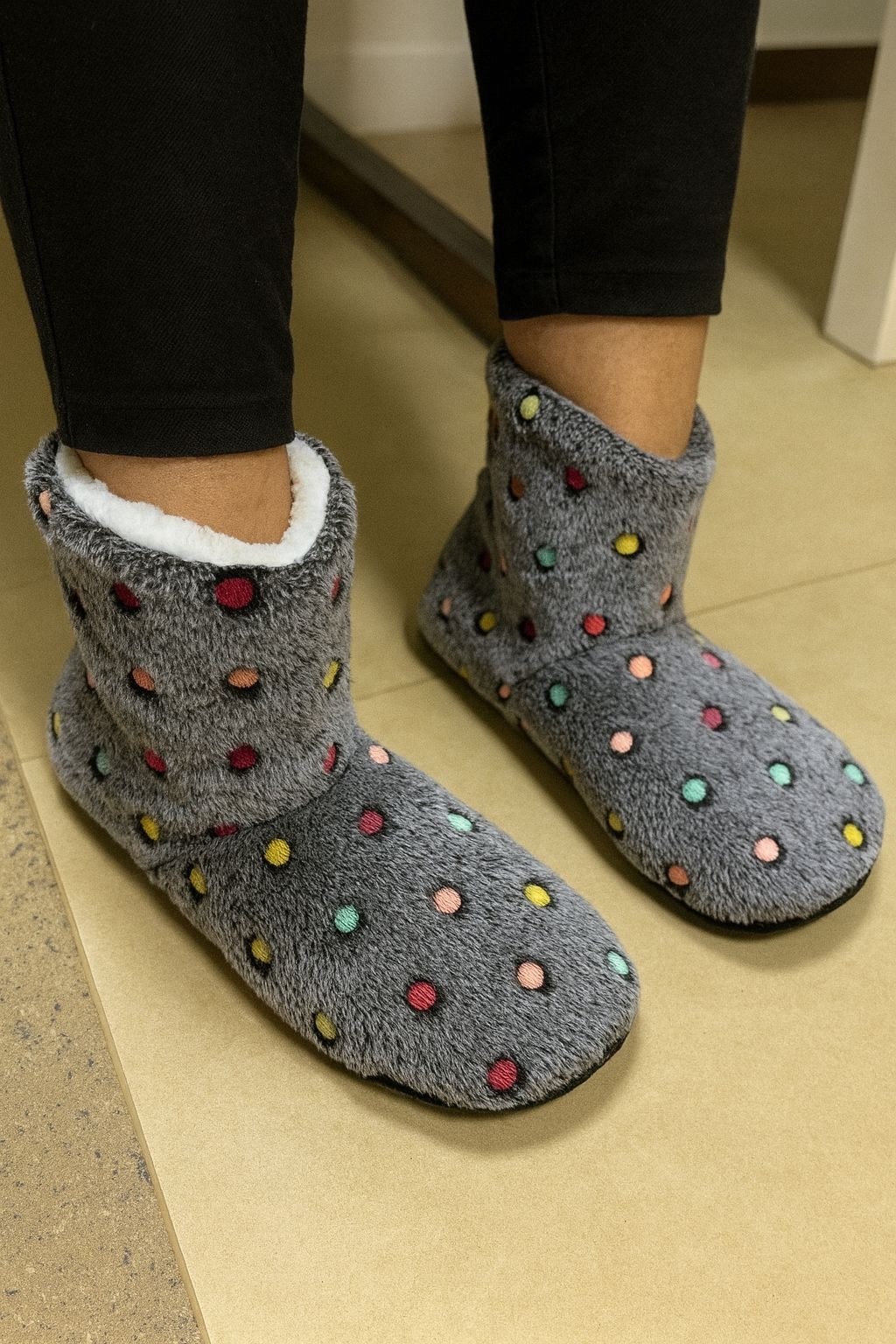 женские домашние тапочки,,тапки женские,тапочки домашние,домашние тапочки теплые