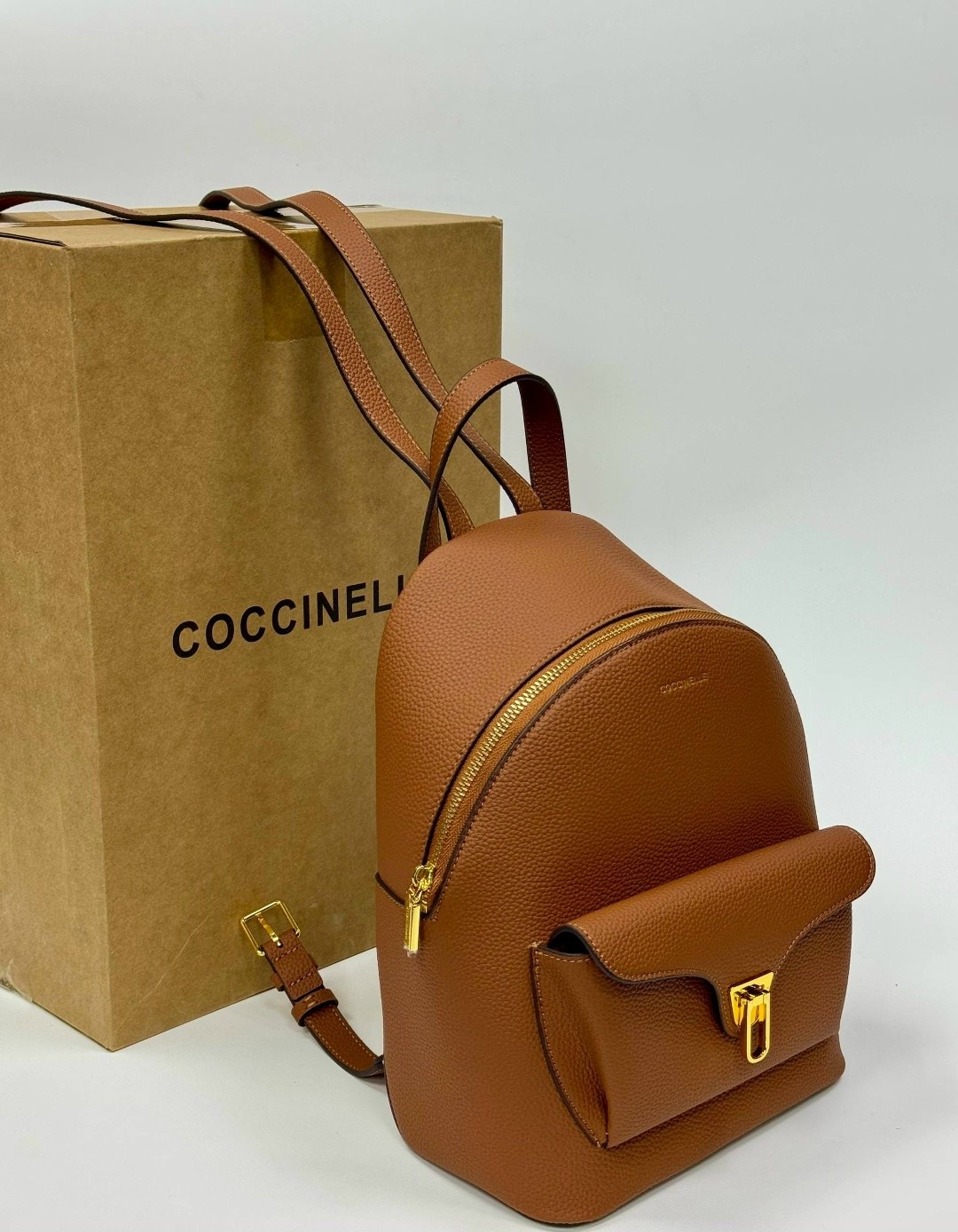 рюкзак coccinelle,женские рюкзаки,рюкзак coccinelle рюкзак,рюкзак coccinelle коричневый,рюкзак