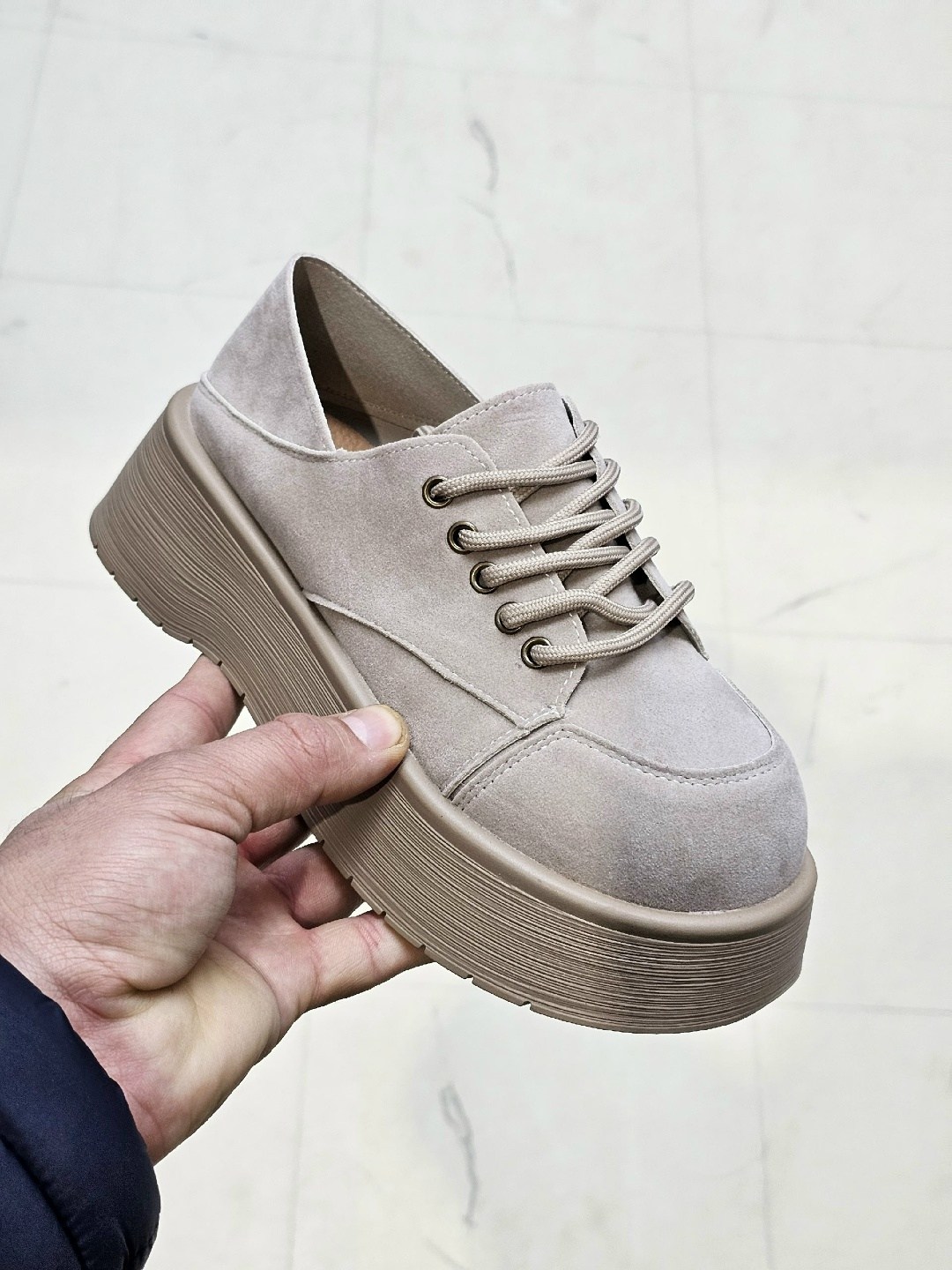 , женская, на платформе,замшевые кроссовки,повседневная