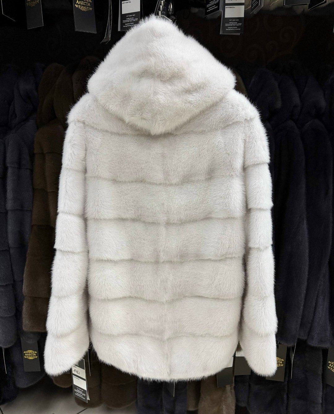 шубка из меха европейской норки с капюшоном,шубка из меха европейской норки с капюшоном цвет пудра,шубка из меха европейской норки с капюшоном цвет колотый лед,шубка из меха европейской норки с капюшо