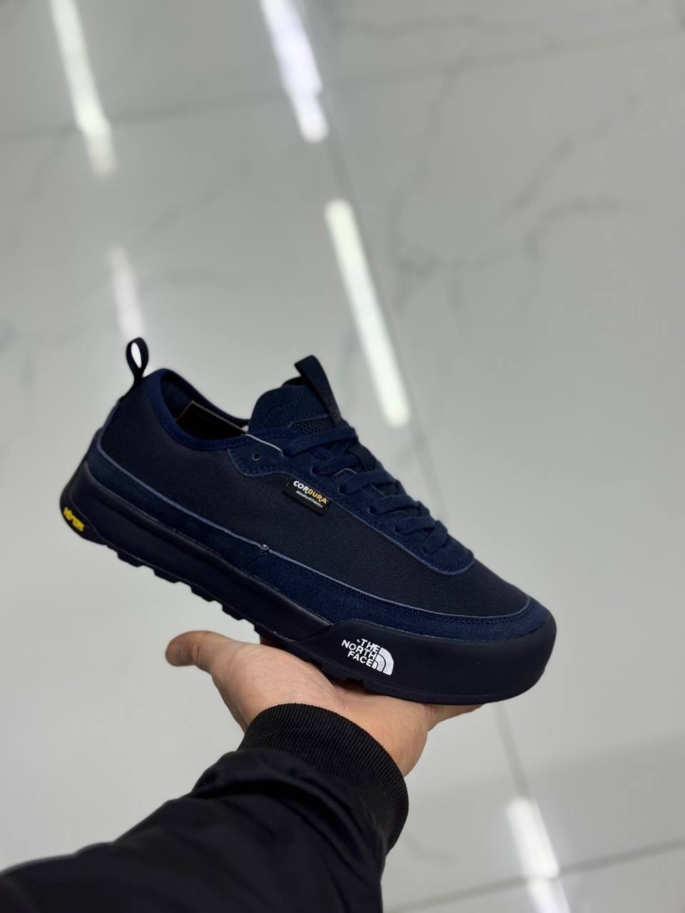 кроссовки the north face,,кроссовки the north face clyffe gray,кроссовки,кроссовки низкие