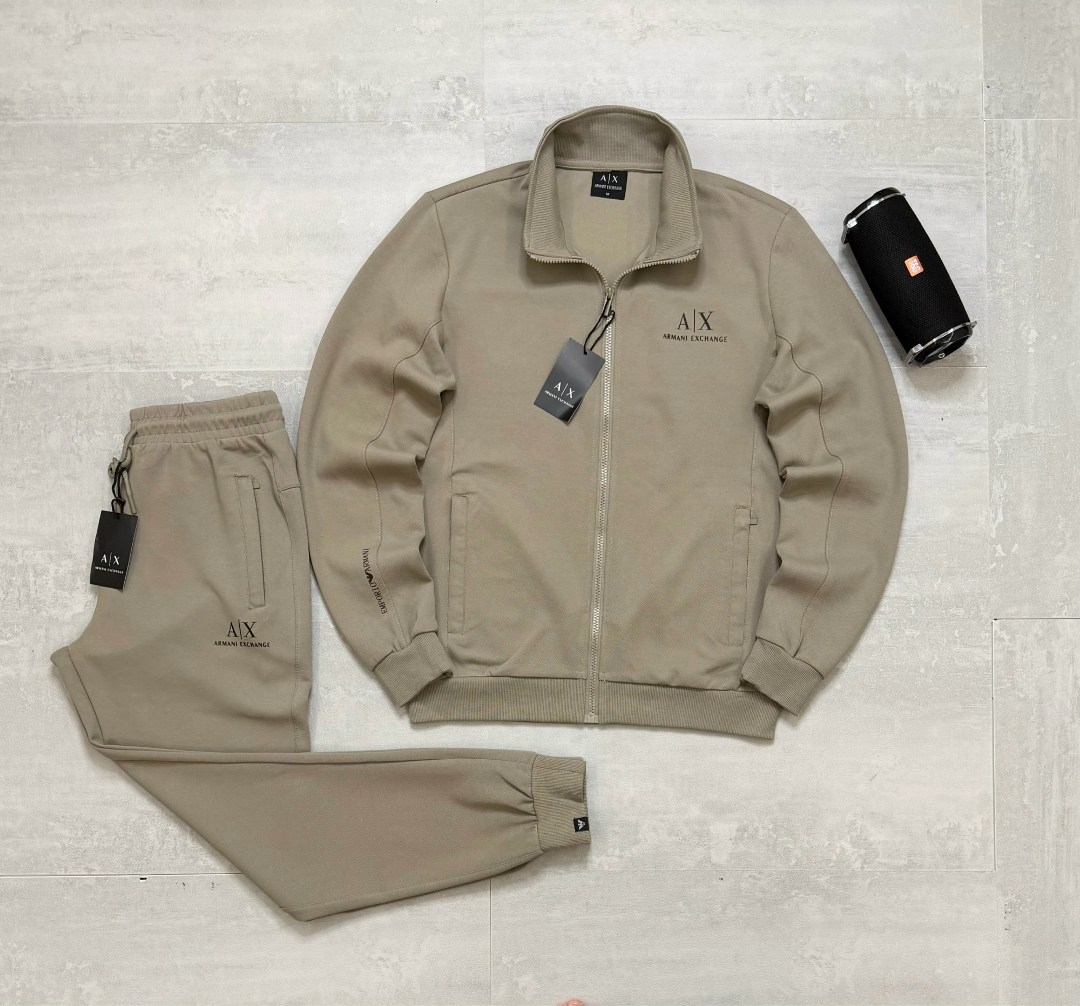 спортивный костюм armani,спортивный костюм armani exchange,спортивный костюм для мужчин,мужской спортивный костюм,костюм armani