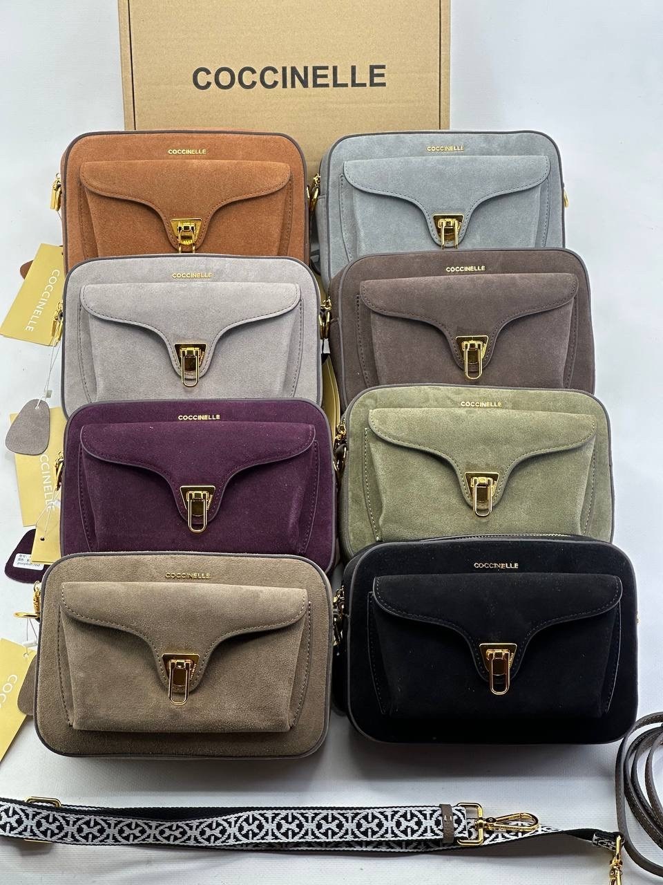 сумка coccinelle,женская сумка coccinelle,сумка coccinelle magie mini из натуральной замши,сумка coccinelle magie mini натуральная замша,сумка через плечо coccinelle