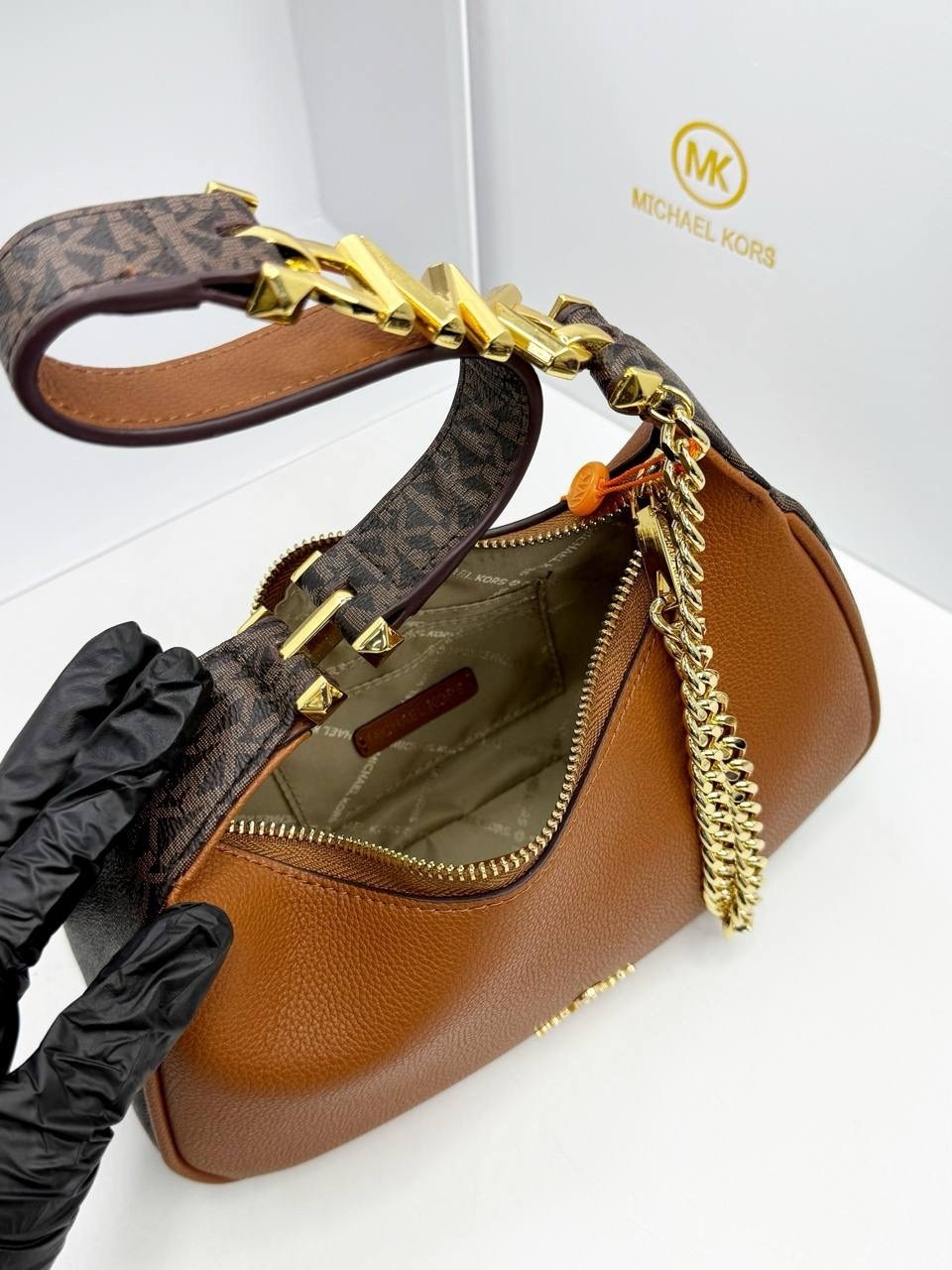 женская сумка michael kors,сумка michael kors,сумка прада через плечо женская,сумка через плечо michael kors,сумка