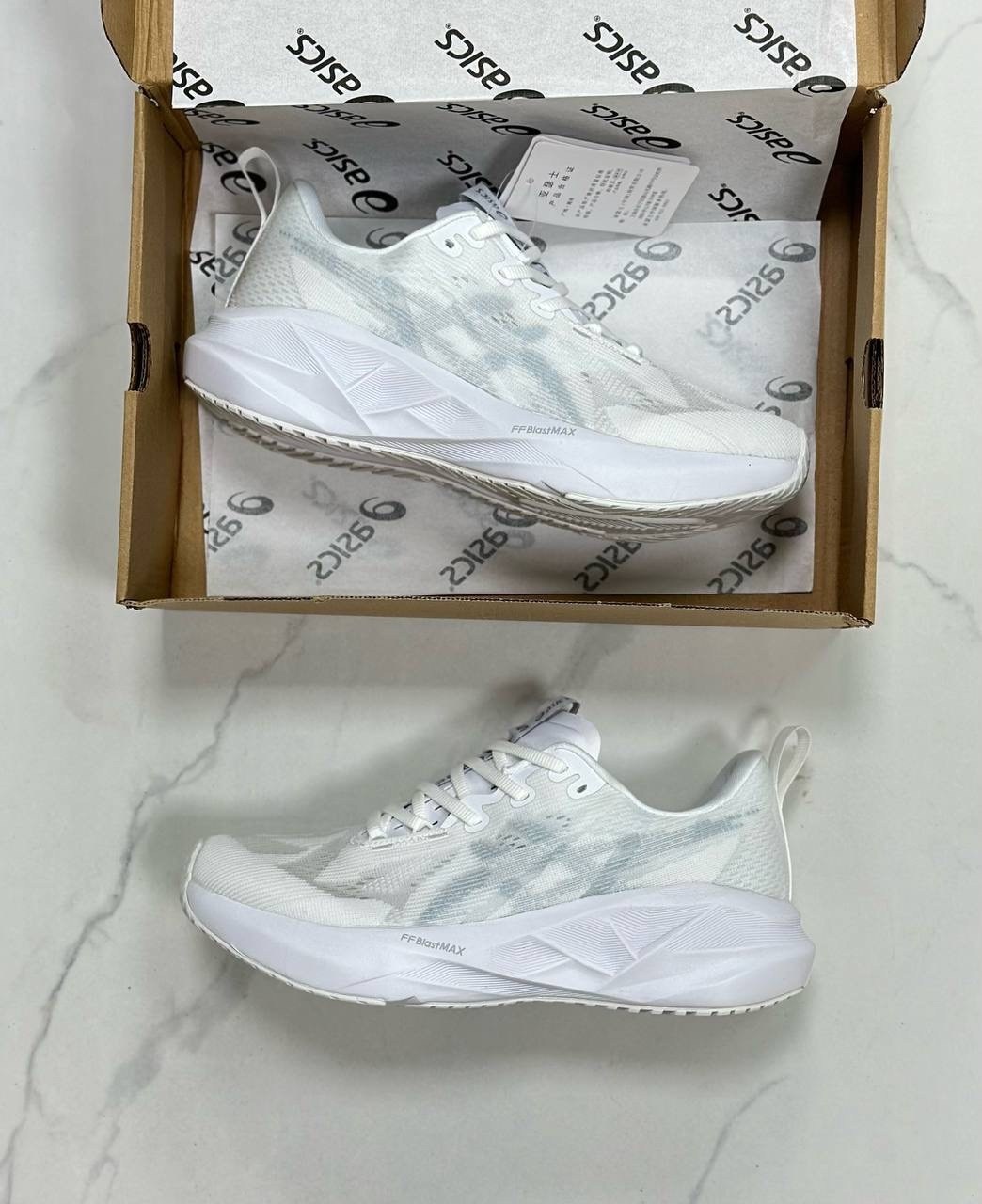 кроссовки,кроссовки женскиe,кроссовки мужские женские,кроссовки asics,повседневные кроссовки