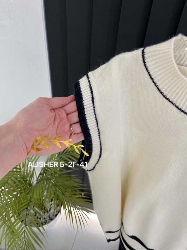 женский вязаный жилет,жилетка женская,вязаные жилеты,вязанная жилетка,жилет