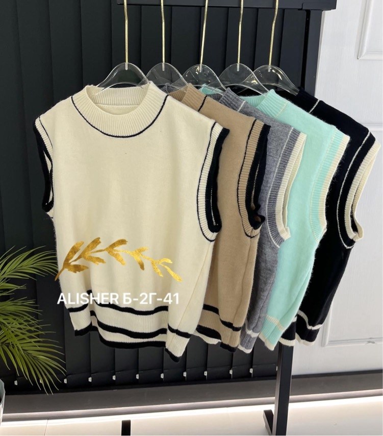 женский вязаный жилет,жилетка женская,вязаные жилеты,вязанная жилетка,жилет