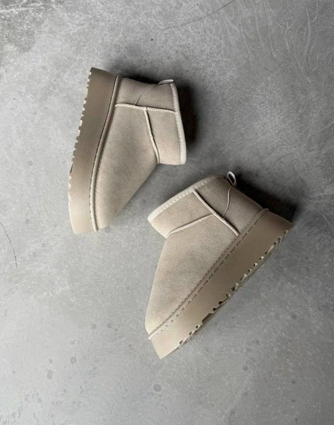 женские угги,угги зимние короткие на толстой подошве na moda,угги зимние с мехом короткие на платформе,угги,угги зимние замш moda for life