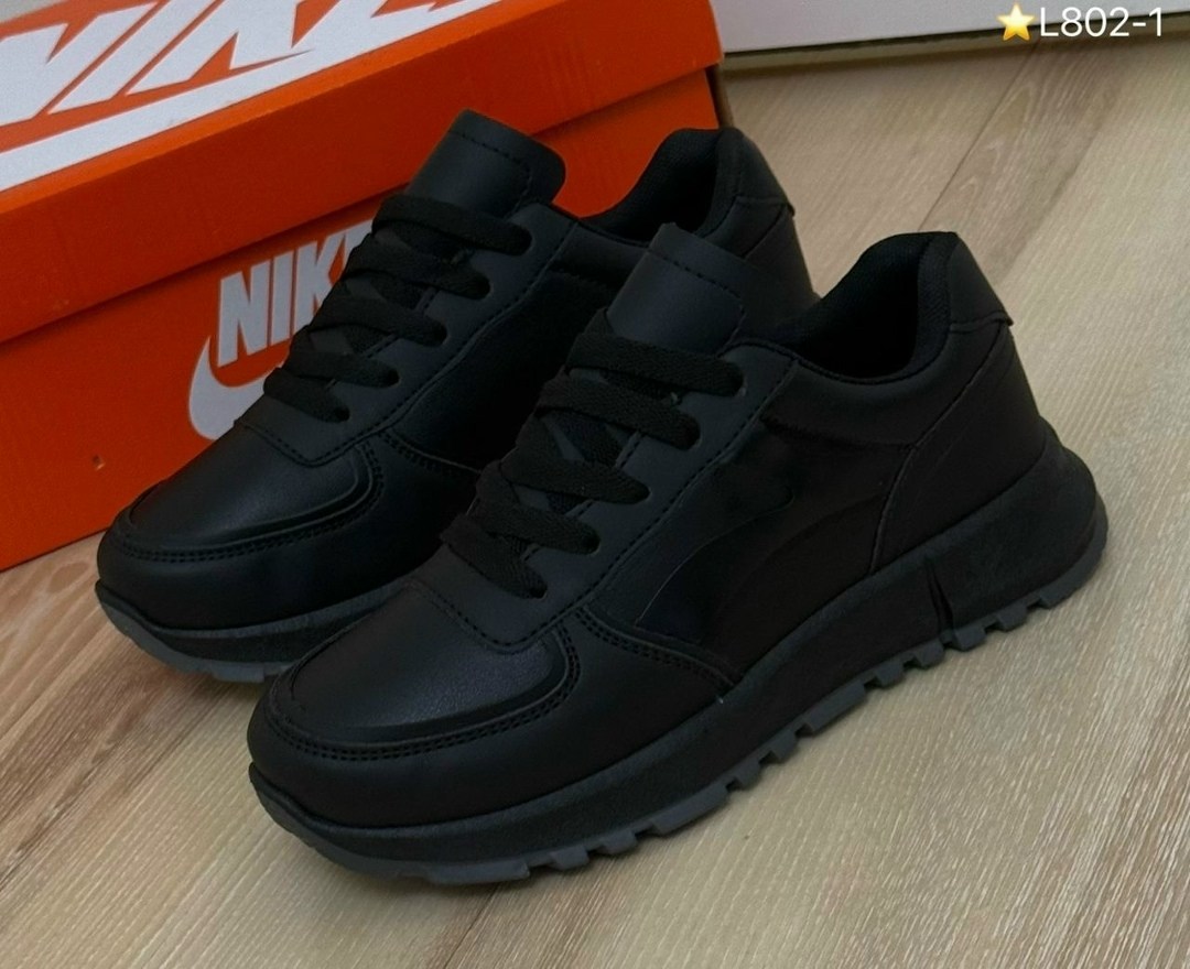 ,женские кроссовки,кроссовки черные,кроссовки женские черные,кроссовка