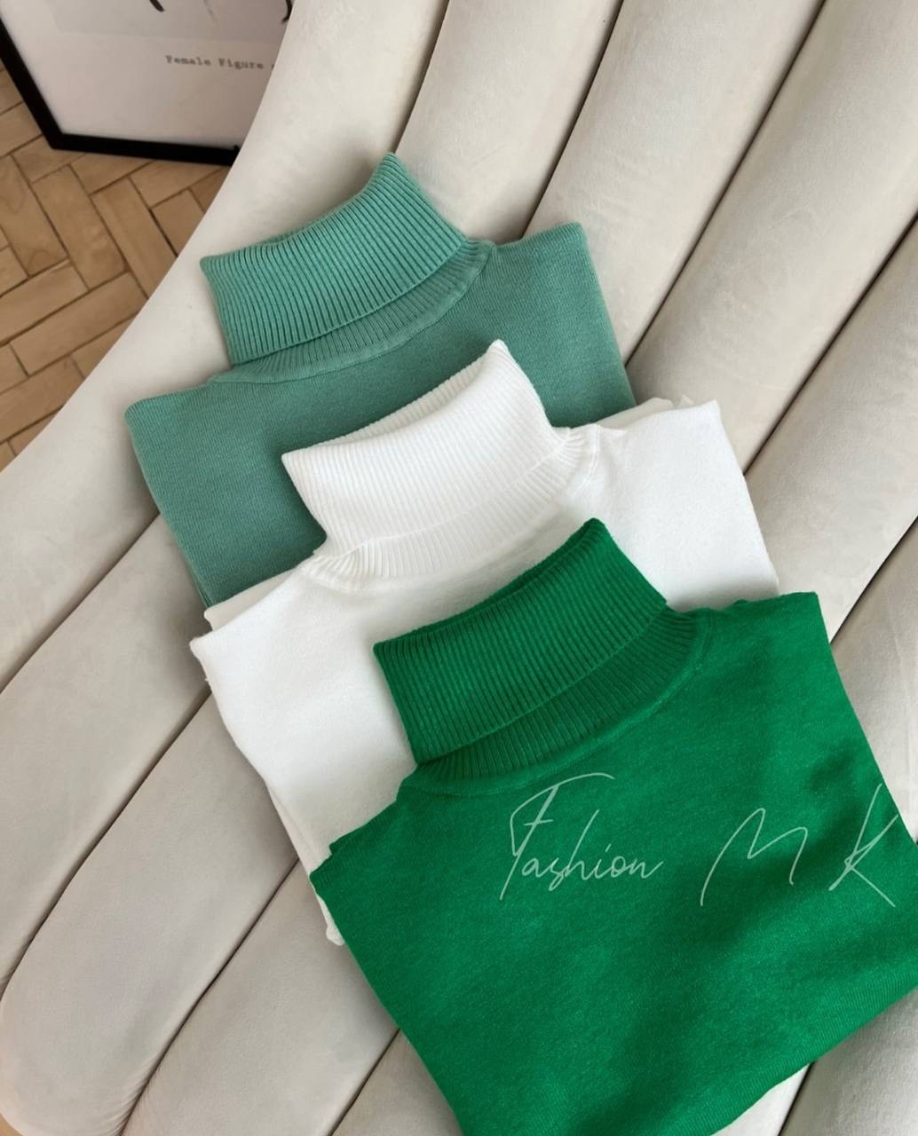 водолазка,свитер с высоким воротом,свитер с высоким воротником,свитер модный,кашемировый свитер с высоким воротником