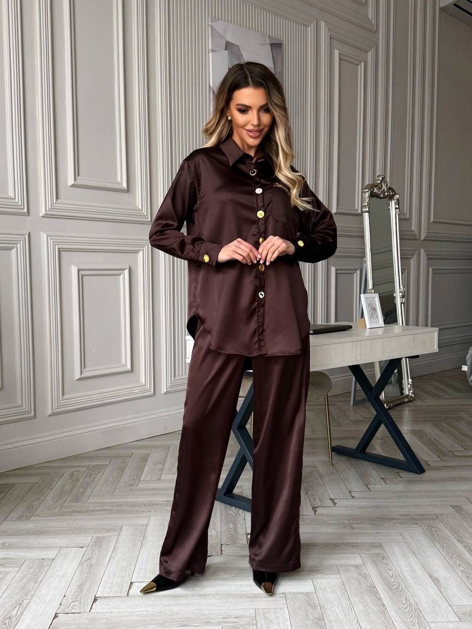 атласный костюм вечерний,атласный костюм,брючный атласный костюм,комплект атласный брючный,костюм брючный шёлк "шоколад"