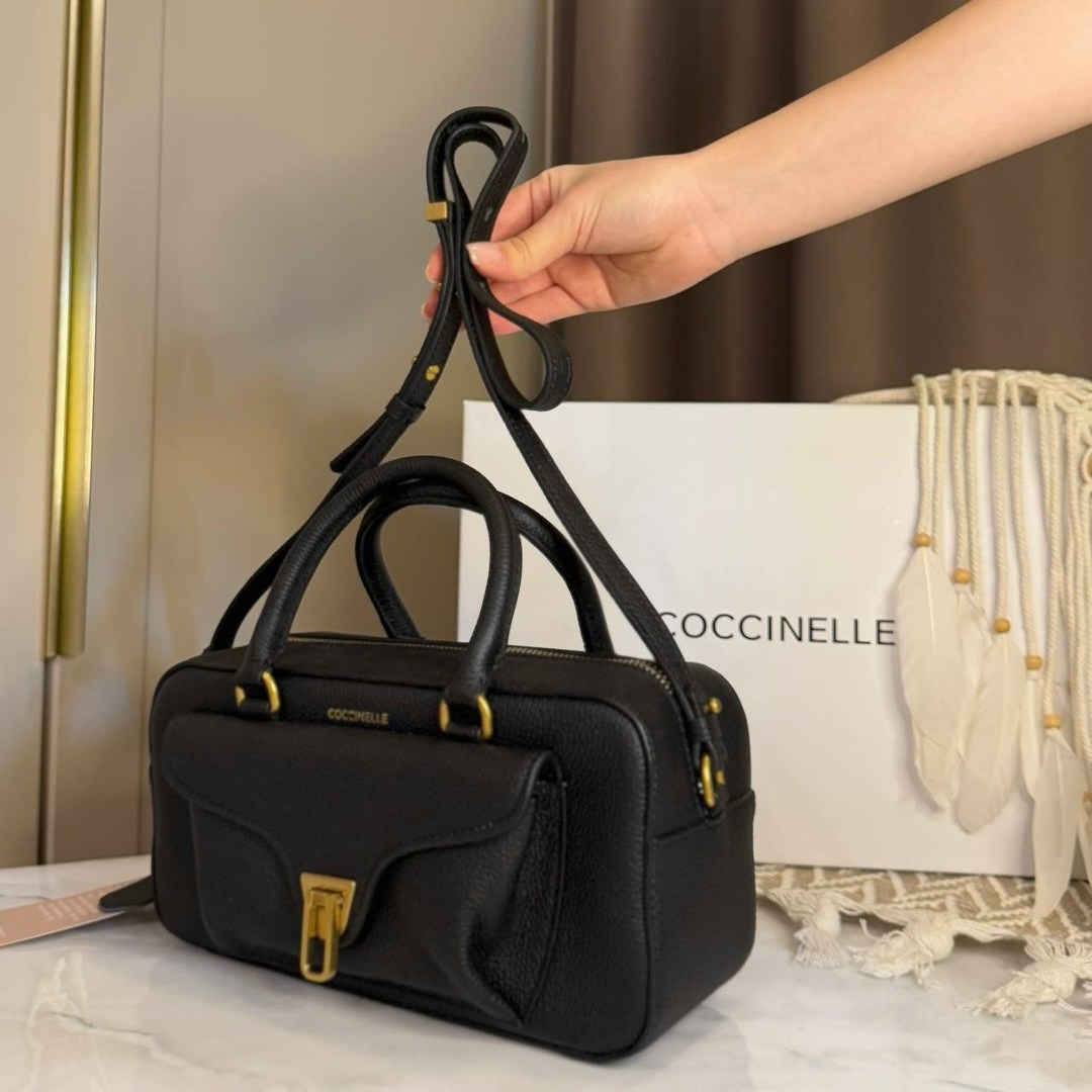 сумка coccinelle,сумочка из зернистой кожи coccinelle beat soft medium черный,сумка женская,coccinelle сумка женская,сумка beat soft из тисненой кожи coccinelle черный