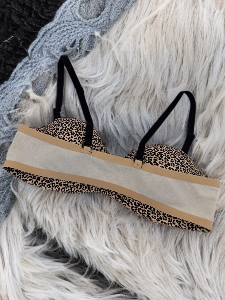 бюстгальтер с леопардовым принтом,нижнее белье бюстгальтер,леопардовый лифчик,комплект бюстгальтер,бюстгальтер леопардовой расцветкой